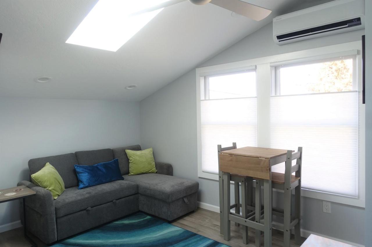 The Lilly Pad Brand New In Hyde Park! Pet Friendly, Fully Fenced Yard, Walking Distance To Hyde Park Shops, And Dining And Camel'S Back Park Leilighet Boise Eksteriør bilde